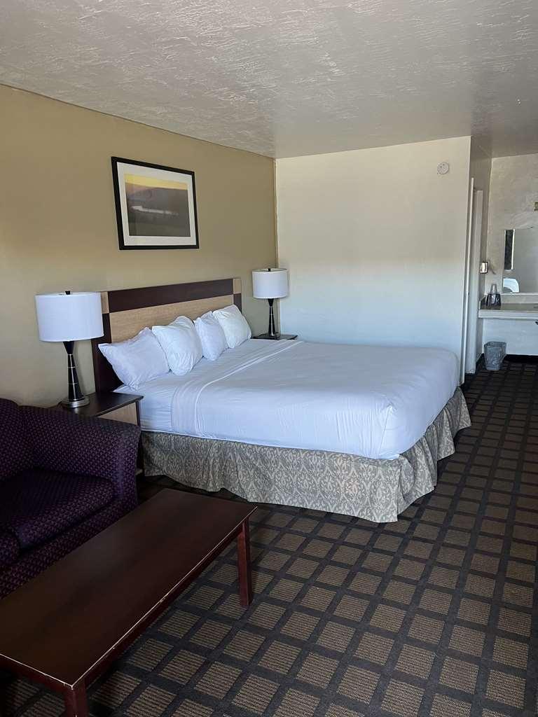 Americas Best Value Inn Wendover Oda fotoğraf